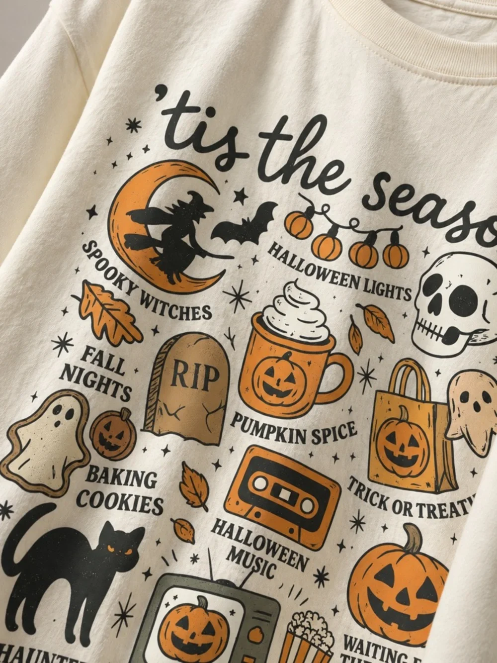 Tis the Season Halloween Graphic Cream Tee
